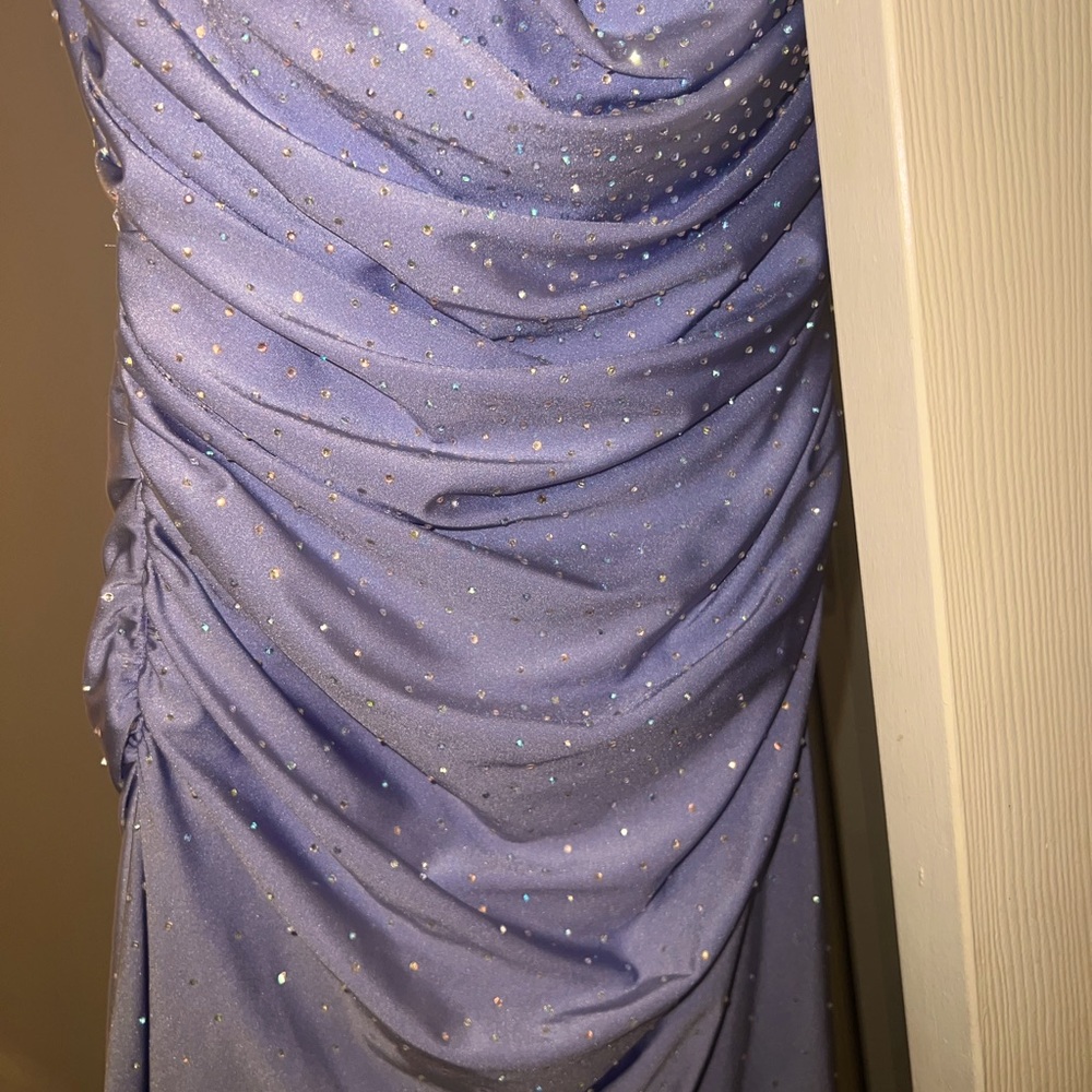Almost brand new light purple prom dress